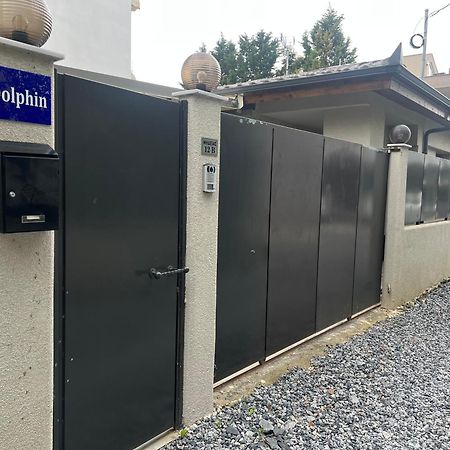 Dolphin Villa Peraía Екстериор снимка